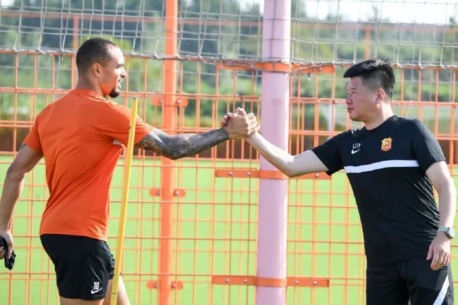 2022-04-27 由吴洋、周男燊联合执导，任敏、辛云来等主演的爱情电影《我是真的讨厌异地恋》即将于4月29日上映，影片讲述了赵一一终于向暗恋多年的许嘉树表白，却阴差阳错，开启一场异地恋的故事。