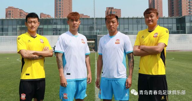 影片讲述了未来某日，位处我国专属经济区的“深蓝3号”生产平 《蛟龙行动》曝特辑 黄轩于适拼搏炼就水下蛟龙 2025-01-23 由林超贤执导，梁凤英监制的军事战争电影《蛟龙行动》正在预售中，将于农历新年大年初一（1月29日）全国正式上映。