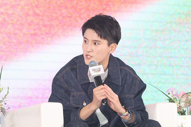 他们总是互相提醒，要珍惜建议，不要丢失“金子”。