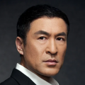 《长津湖之水门桥》领跑春节档，截至发稿时，累计票房已突破20亿。