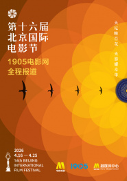 BOBOSNAP》封面，于浓郁处听花耳语，于片刻绚丽中游弋。